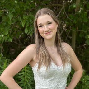 Lauryne, Babysitter à St. Catharines