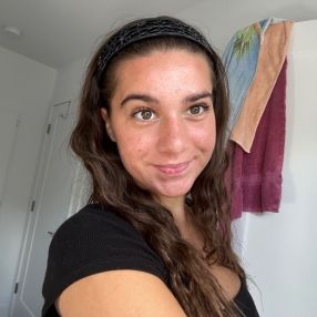 Katie, Babysitter in Longueuil