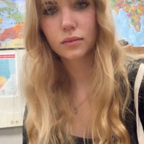 Shayla, Babysitter in Red Deer