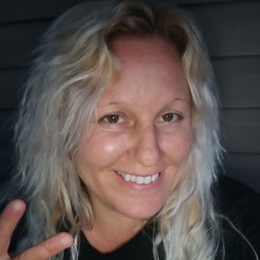 Shawna, Babysitter à Elmira