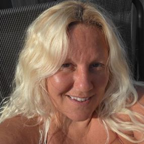 Shawna, Babysitter in Elmira