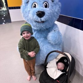 Simone, Famille à Edmonton