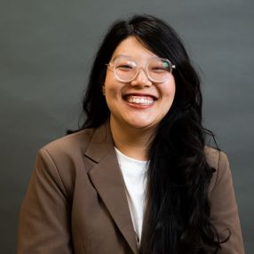 Tina, Babysitter à Pickering