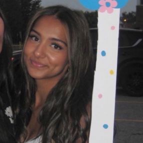 Melina, Babysitter in Whitchurch-Stouffville