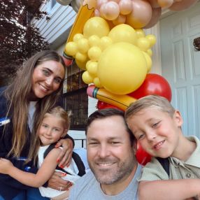 Joel, Famille à St. Catharines