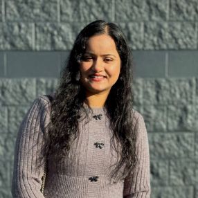 Hargungeet, Babysitter à Mission