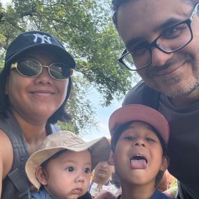 Glenda, Famille à Regina