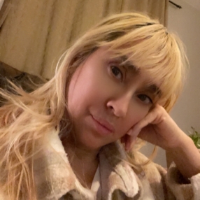 Alexandra, Babysitter in Saint-Sauveur