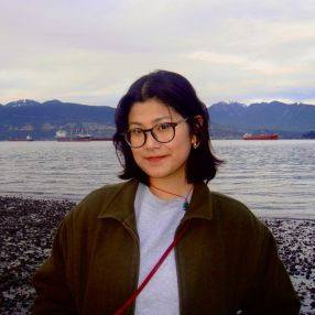 Mitsna, Babysitter in University Endowment Lands