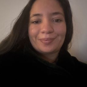 Oumaima, Babysitter à Gatineau