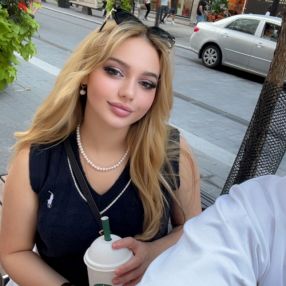 Meriem, Babysitter à Montreal