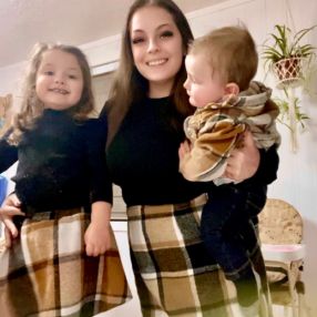 Daphnee, Family in Hawkesbury