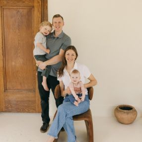 Tom, Family in Canmore