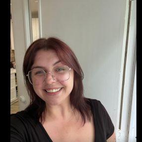 Victoria, Babysitter in Brantford