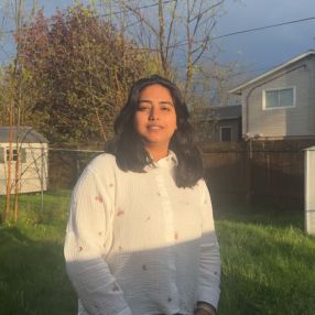 Jassi, Babysitter à Pelham