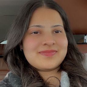 Harshpreet, Babysitter in Prince Albert
