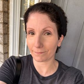 Debbie, Babysitter in Brampton