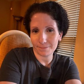 Debbie, Babysitter in Brampton