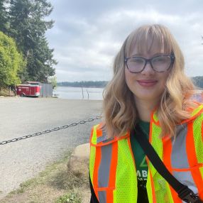Claire, Babysitter in Courtenay