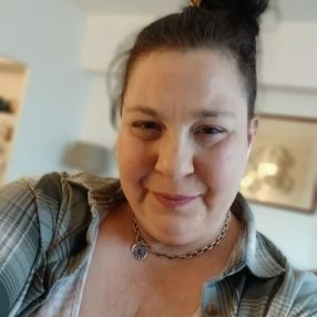 Gila, Babysitter in Montreal