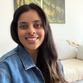 Neha, Famille à Toronto