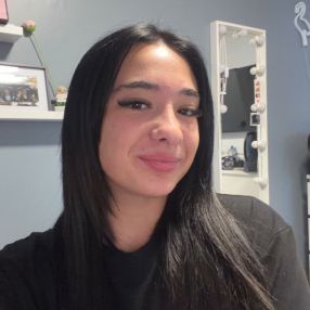 Rafaele, Babysitter à Sainte-Catherine