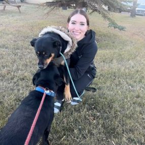 Ellah, Babysitter in Moose Jaw