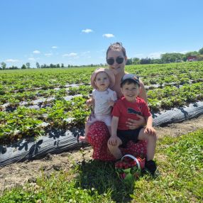 Caroline, Family in Terrebonne