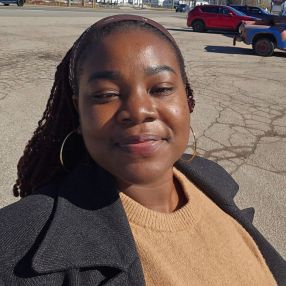 Damilola, Babysitter in Woodstock
