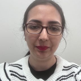 Kanwal, Babysitter in Surrey