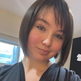 Evelyne, Babysitter in Montreal