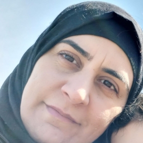 Bassima, Babysitter in Airdrie