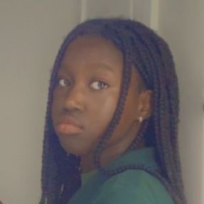 Fatou, Babysitter in Carignan