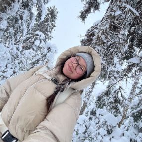 Rebecca, Babysitter in Mirabel