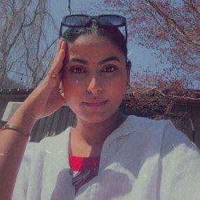 Manmeet, Babysitter in Langford