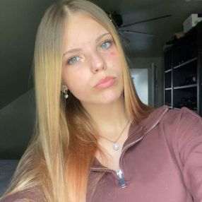 Riley, Babysitter à Essex