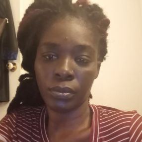 Falonne, Babysitter à Québec
