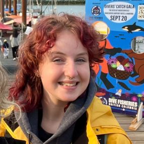 Sam, Babysitter in Port Coquitlam