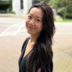 Sunny, Babysitter à Burnaby