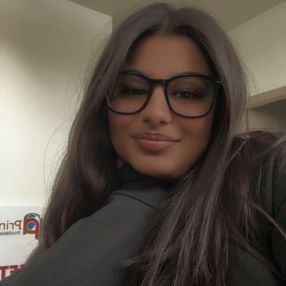 Kiara, Babysitter in Edmonton