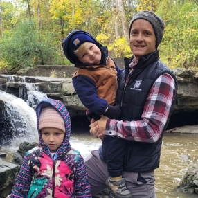 Bryan, Family in Niagara Falls