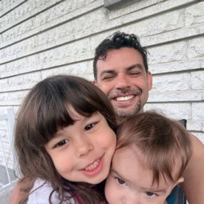 Roberto, Family in Laval