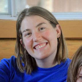 Kelsey, Babysitter in Medicine Hat
