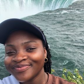 Ashley, Babysitter à Sarnia