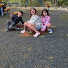 Darcy, Family in Surrey