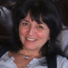 Carolle, Babysitter in Sainte-Adèle