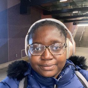 Naomi Kesley, Babysitter à Gatineau