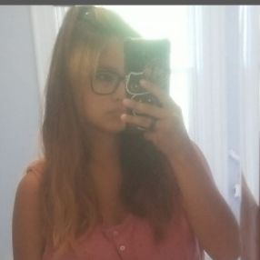 Mary, Babysitter à Moncton