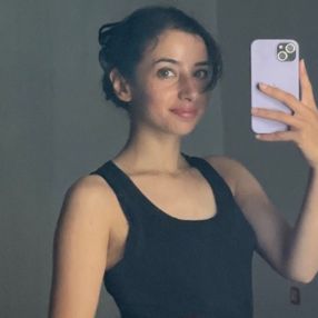 Meriem, Babysitter à Québec