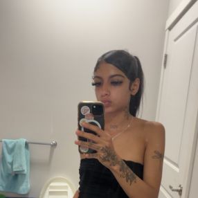 Hajar, Babysitter in Regina
